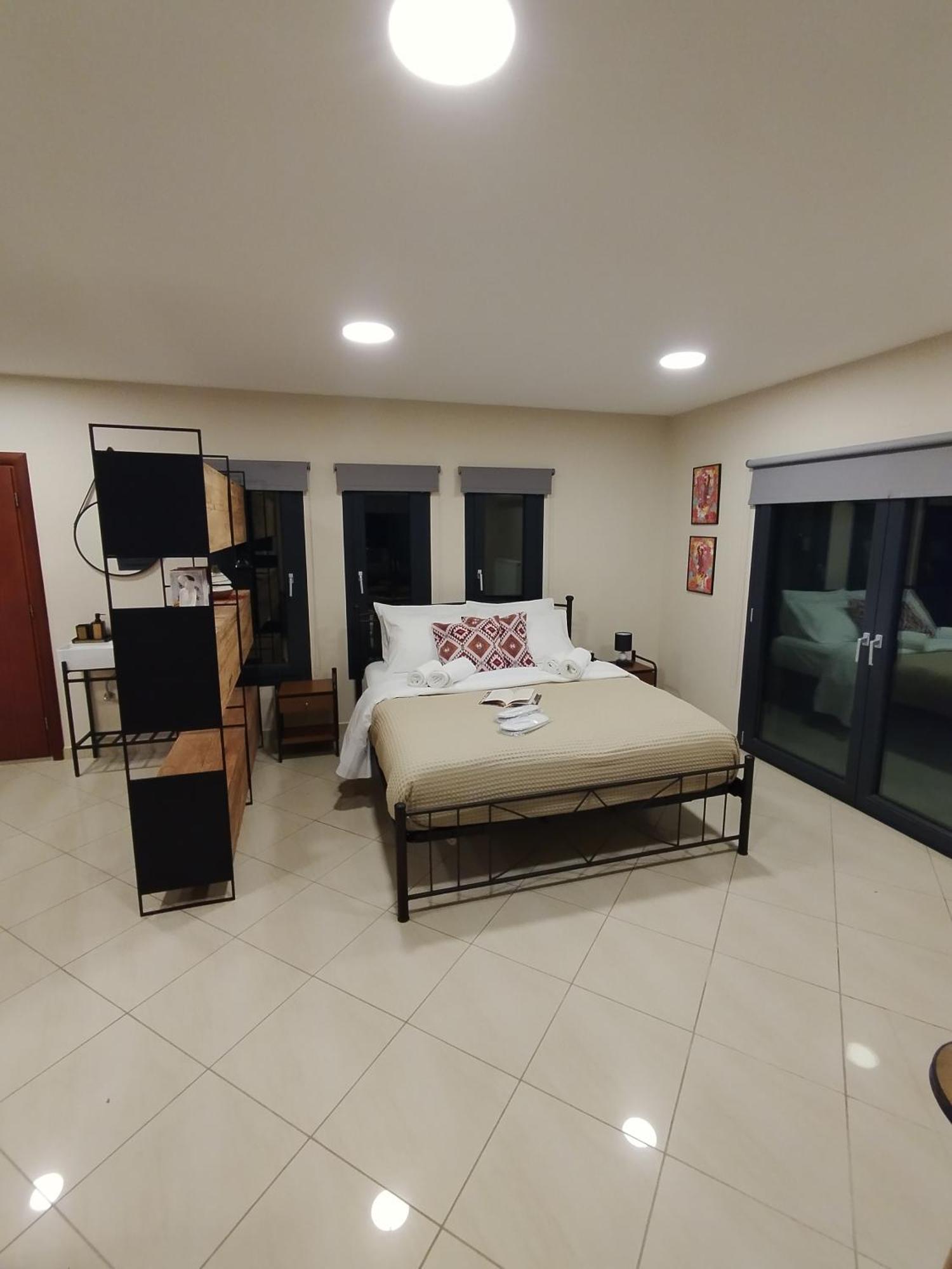 Island Time Apartment Хиос Екстериор снимка